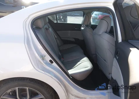 2020 Acura Ilx Premium Package/Technology Package z USA, uszkodzony, nr VIN 19UDE2F77LA006249